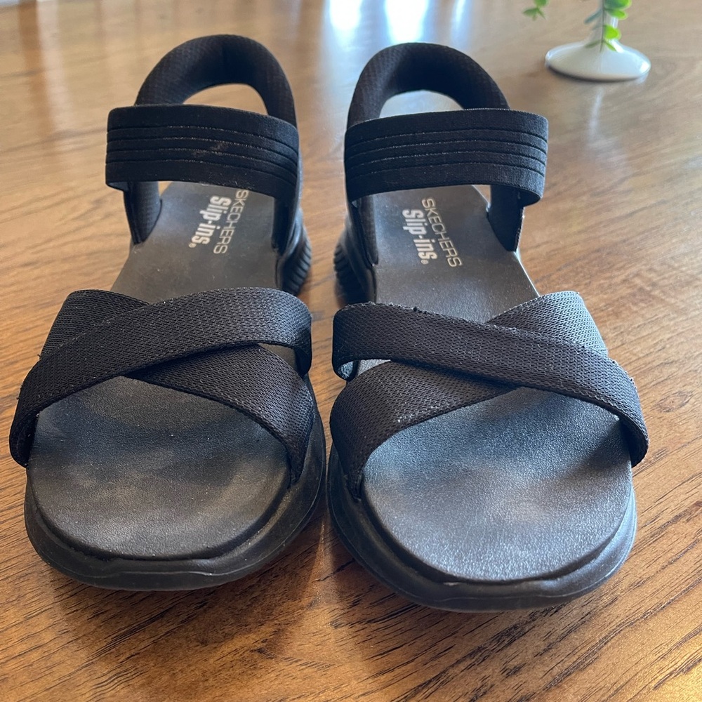 Skechers Slip-Ins Black Women's Sandals